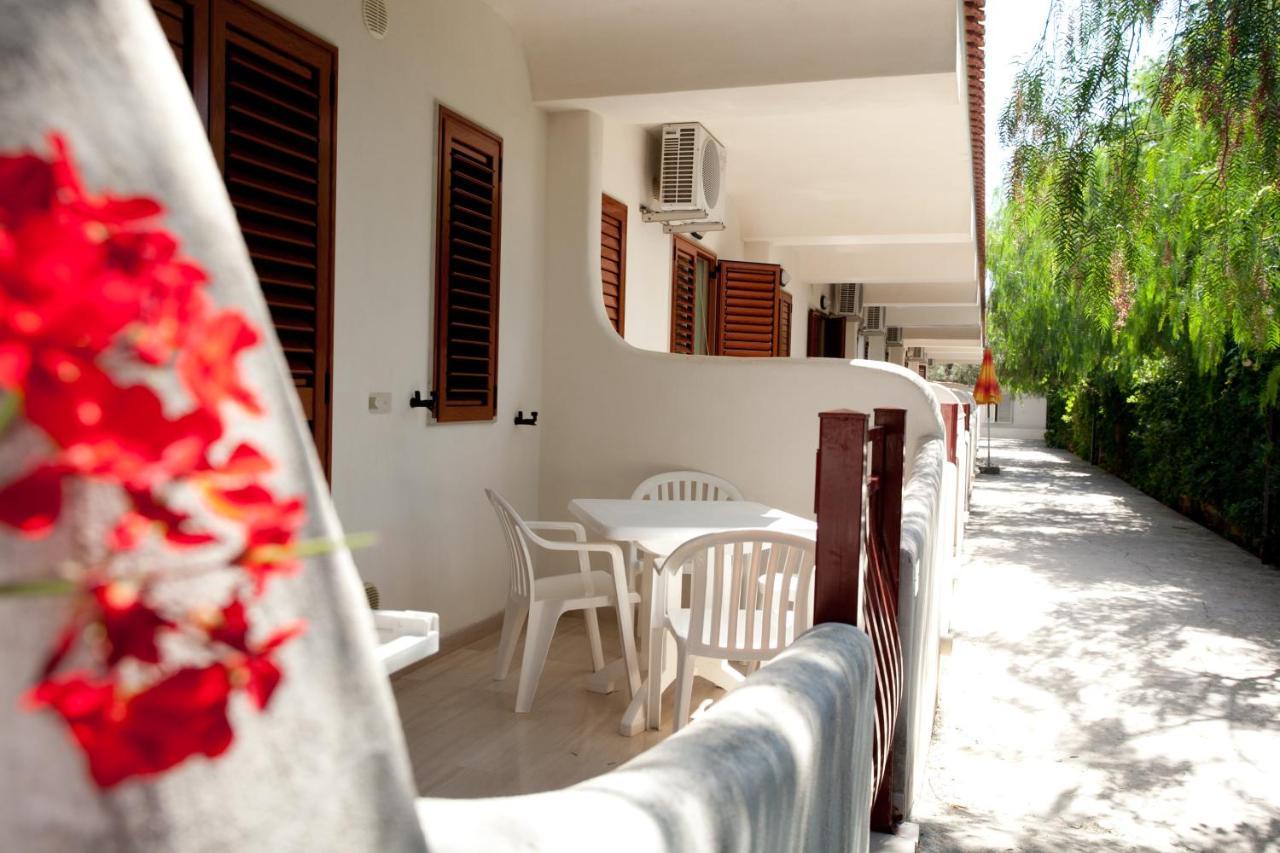 Residence Adriatico Mattinata Esterno foto